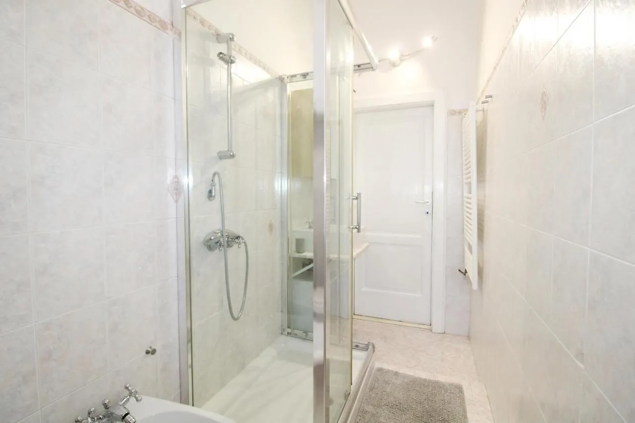 Le Case Di Italo - Viale Ippolito Nievo 21 Apartment Livorno