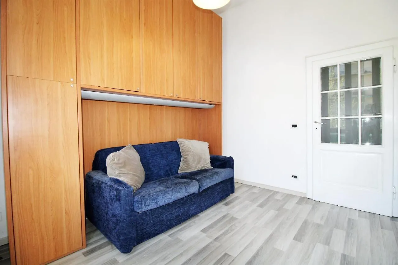Le Case Di Italo - Viale Ippolito Nievo 21 Apartment Livorno 0*,  Italy