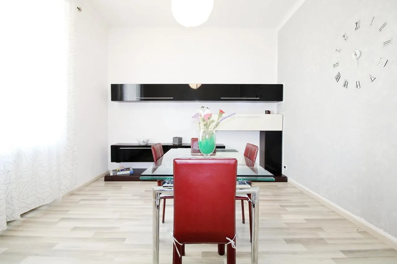 Le Case Di Italo - Viale Ippolito Nievo 21 Apartment Livorno